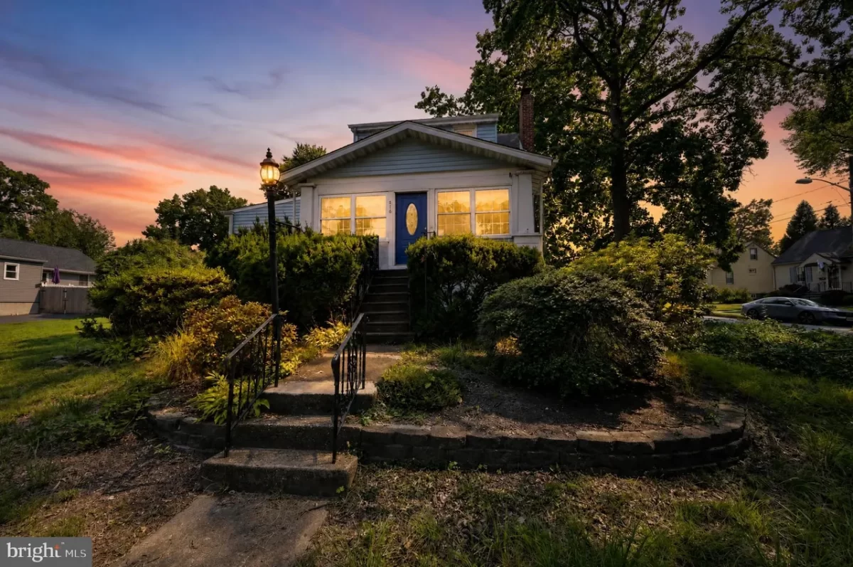 5BR House for Sale in Mount Ephraim, NJ