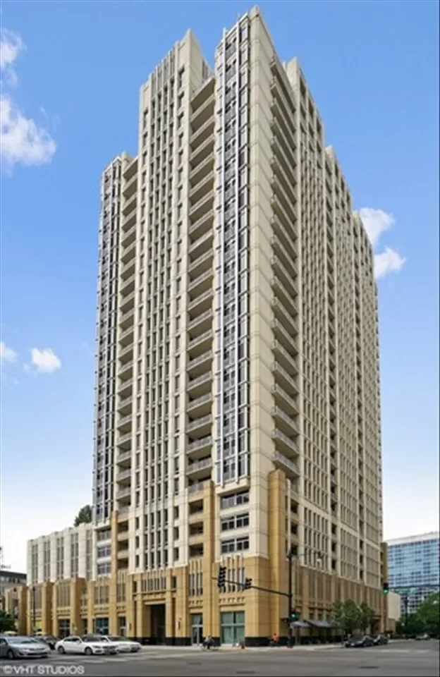 1BR Condo for Sale in Chicago, IL