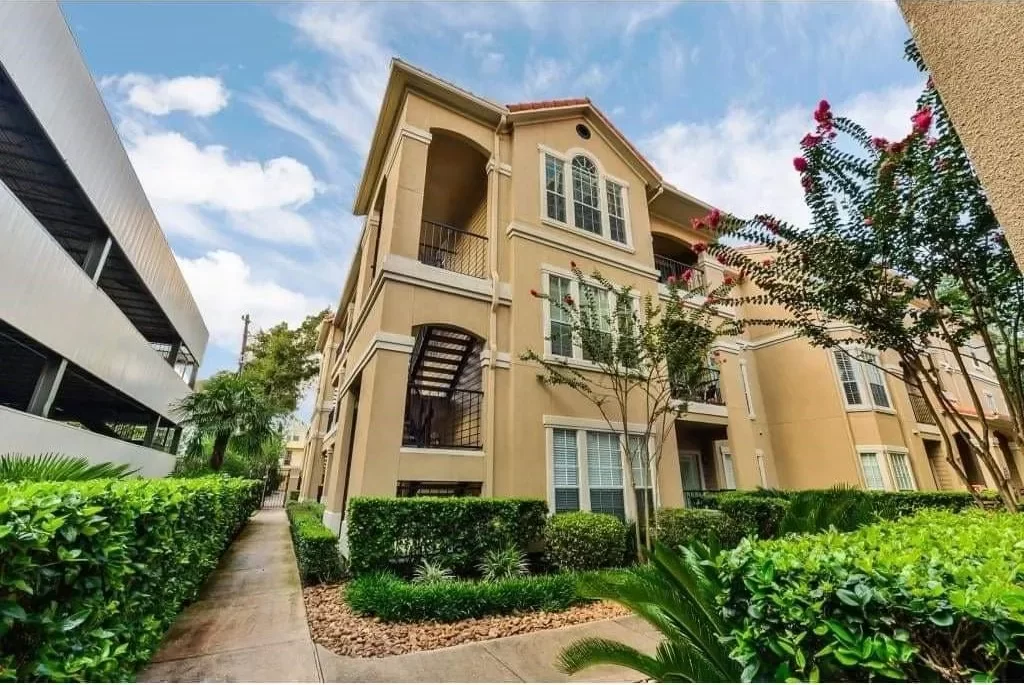2BR Condo for Rent in Houston, TX