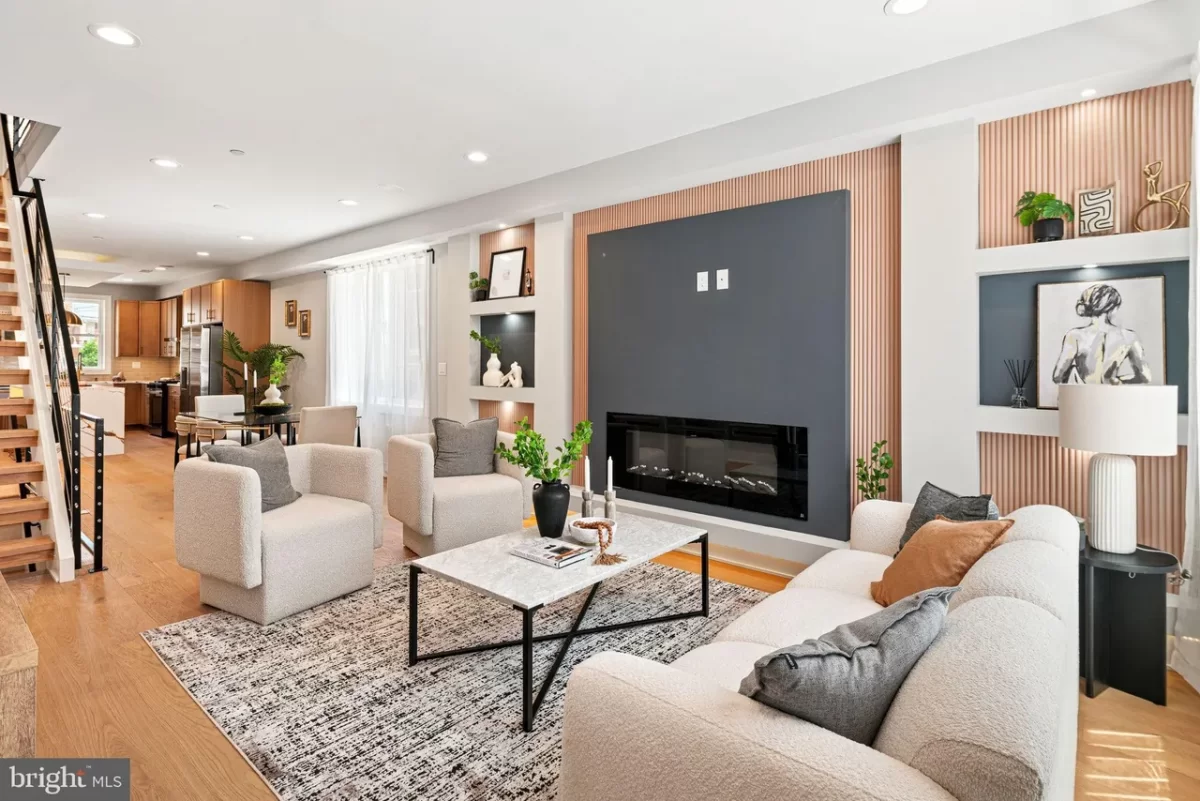 4BR Townhouse for Sale in Philadelphia, PA
