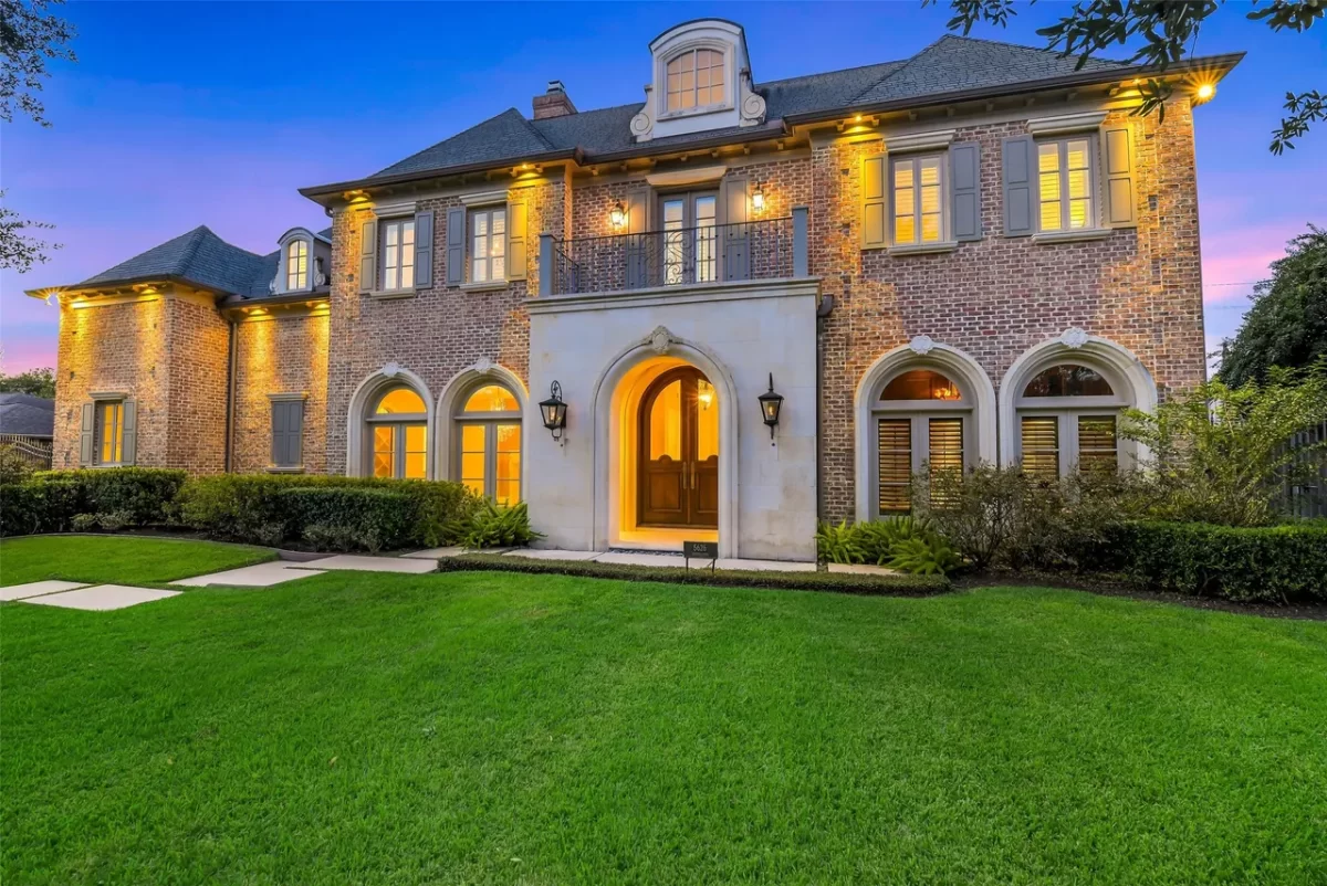 4BR House for Sale in Houston, TX