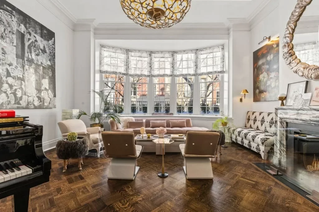 5BR Townhouse for Sale in New York, NY