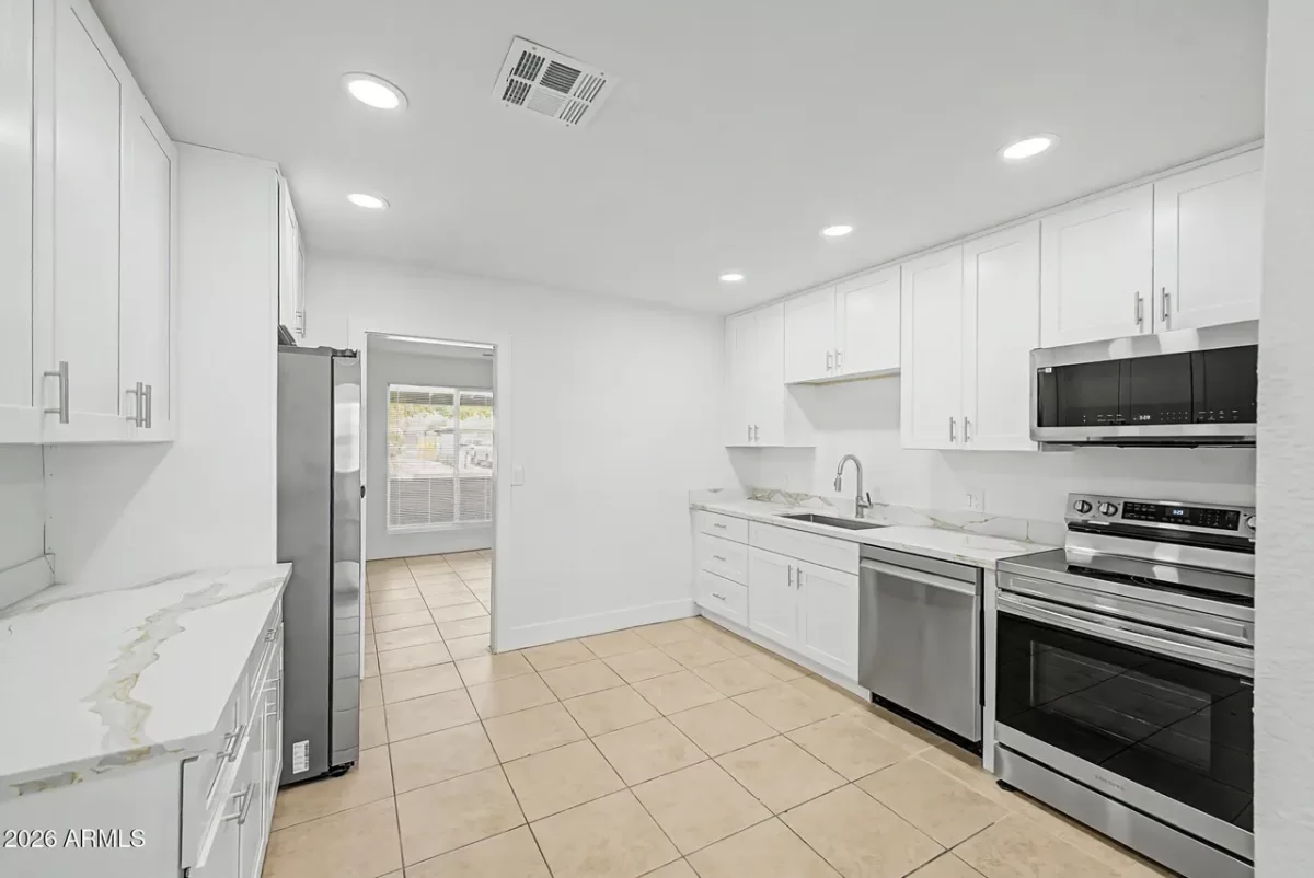 4BR House for Sale in Phoenix, AZ