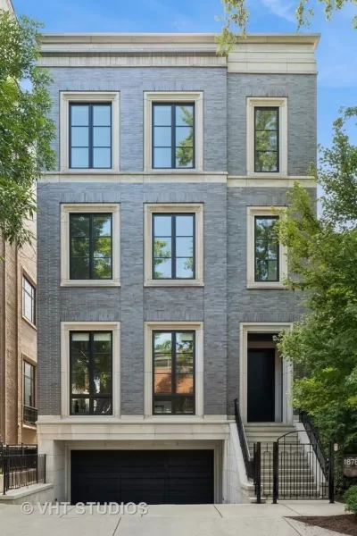 5BR House for Sale in Chicago, IL