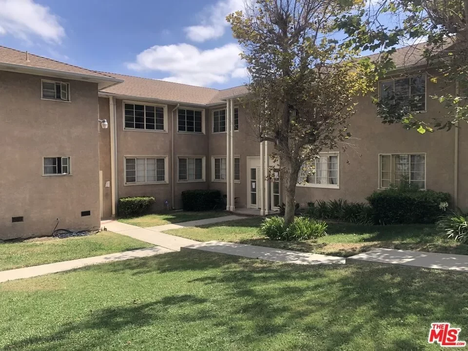 1BR Condo for Sale in Los Angeles, CA