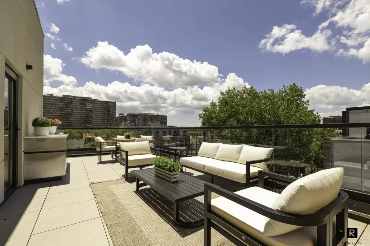 2BR Condo for Sale in Brooklyn, NY