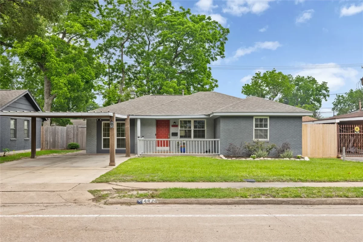 4BR House for Sale in Houston, TX