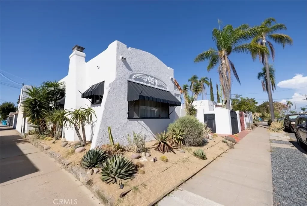 2BR House for Sale in San Diego, CA