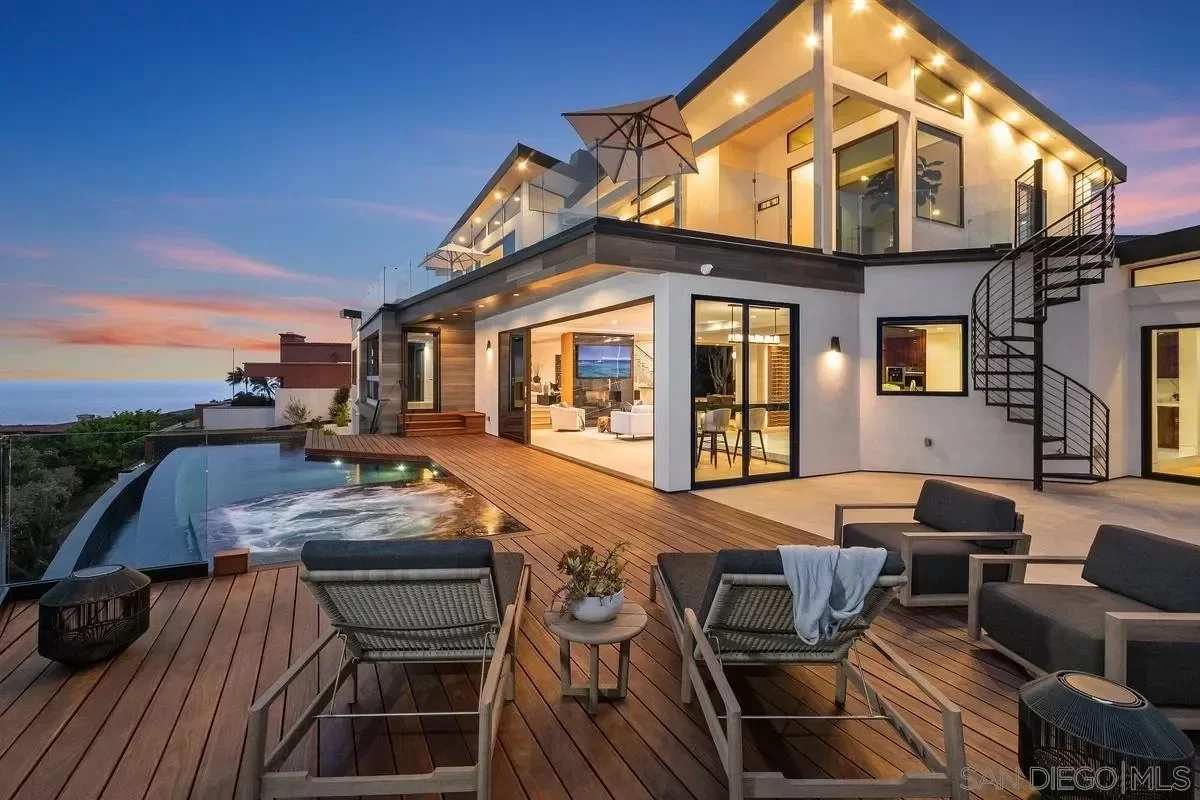 5BR House for Sale in La Jolla, CA