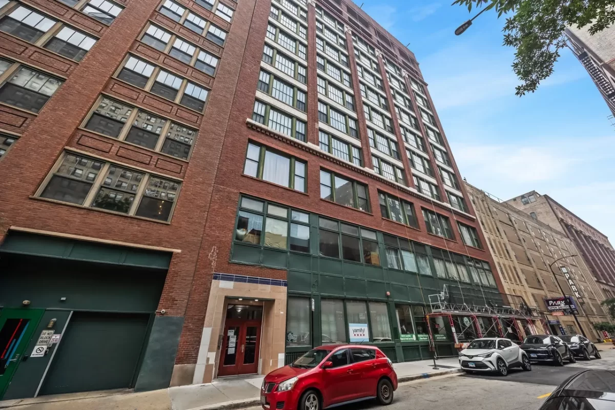 1BR Condo for Sale in Chicago, IL