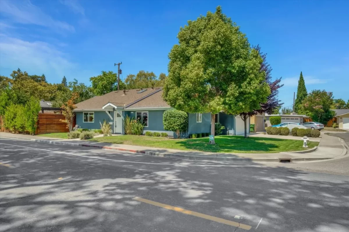 4BR House for Sale in Santa Clara, CA