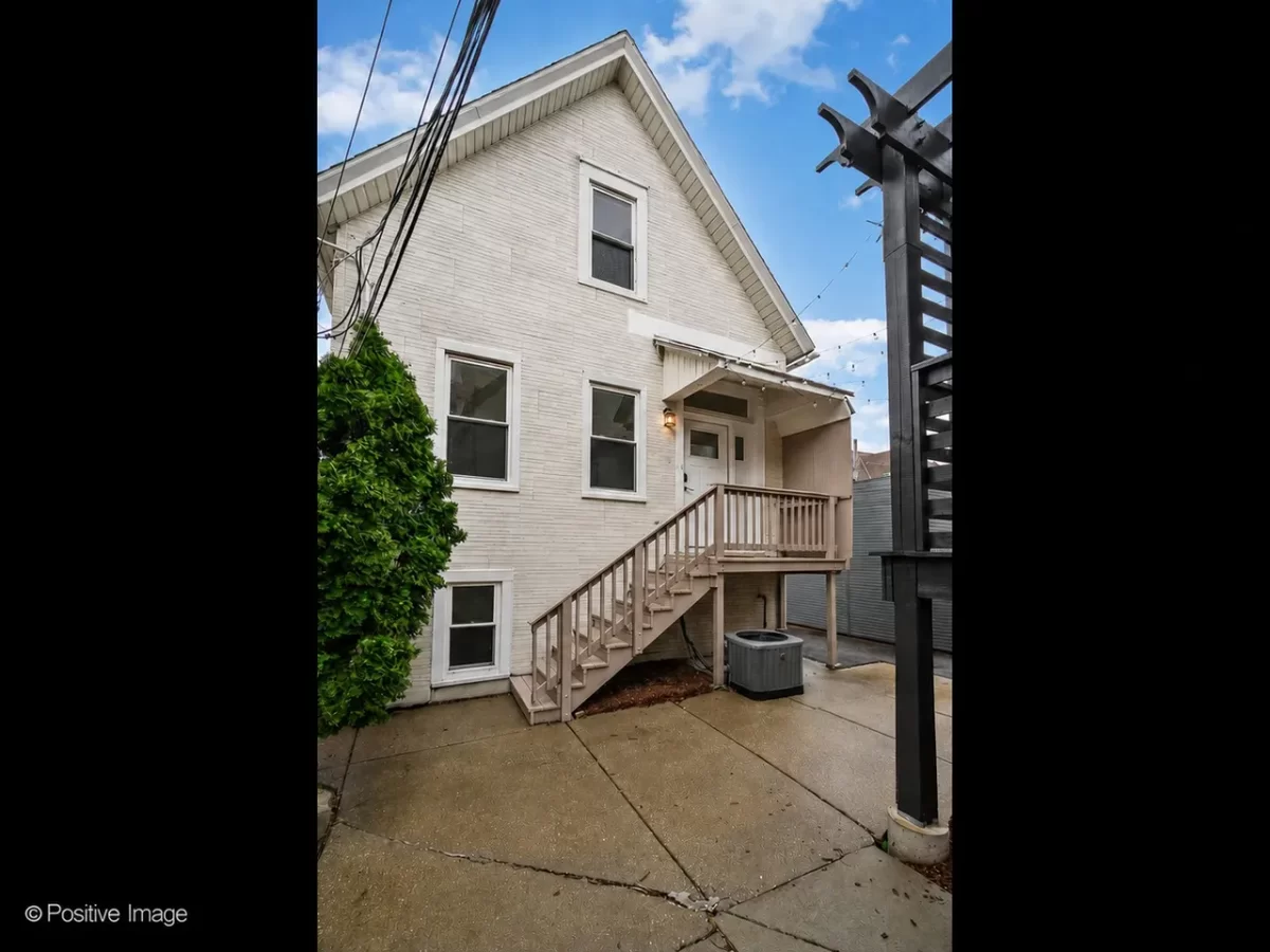 4BR House for Rent in Chicago, IL