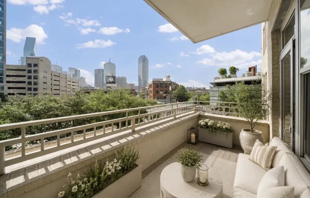 2BR Condo for Sale in Dallas, TX