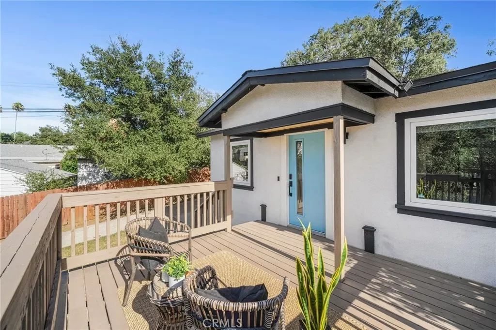 2BR House for Sale in Los Angeles, CA