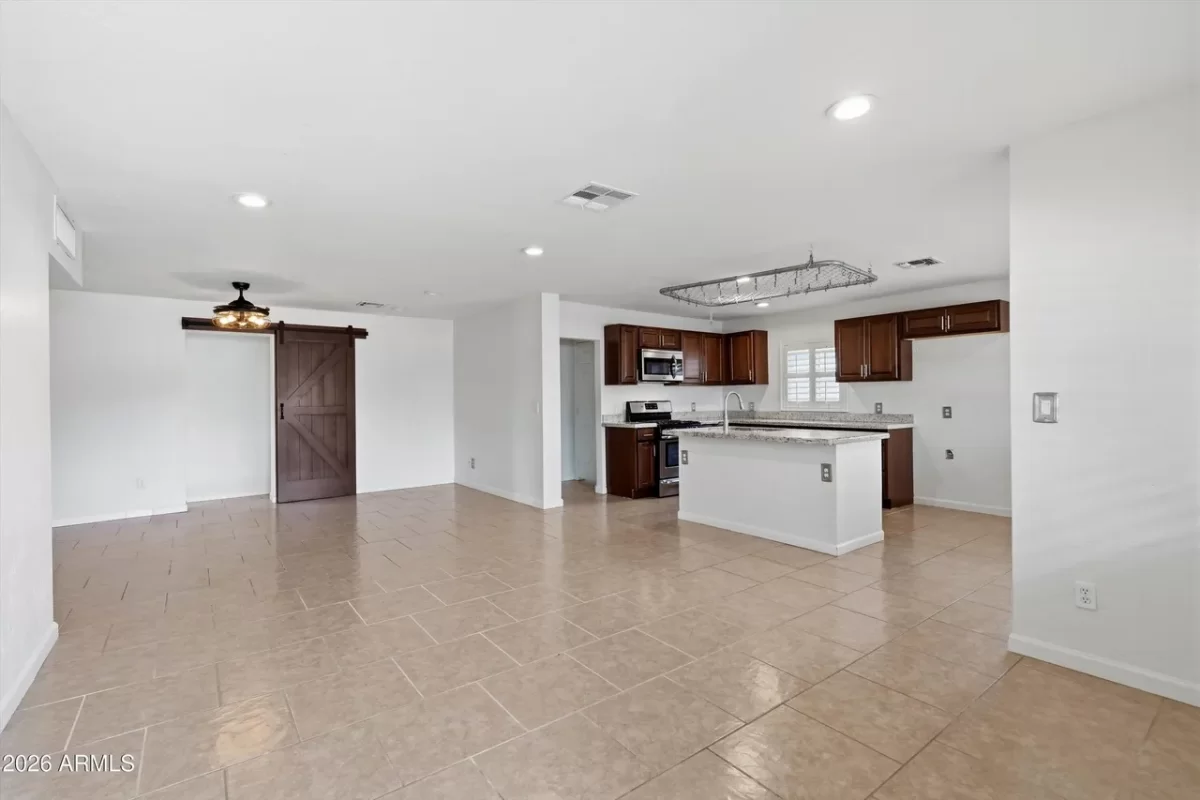 3BR House for Sale in Phoenix, AZ