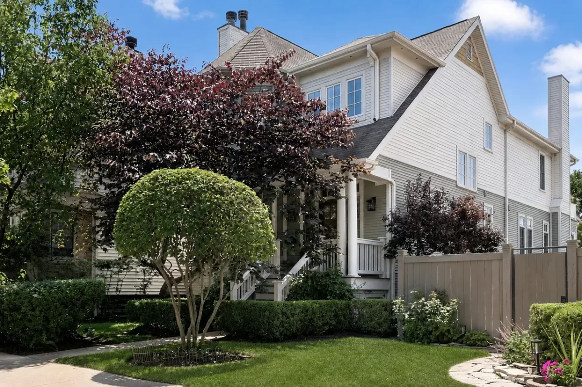 4BR House for Sale in Chicago, IL