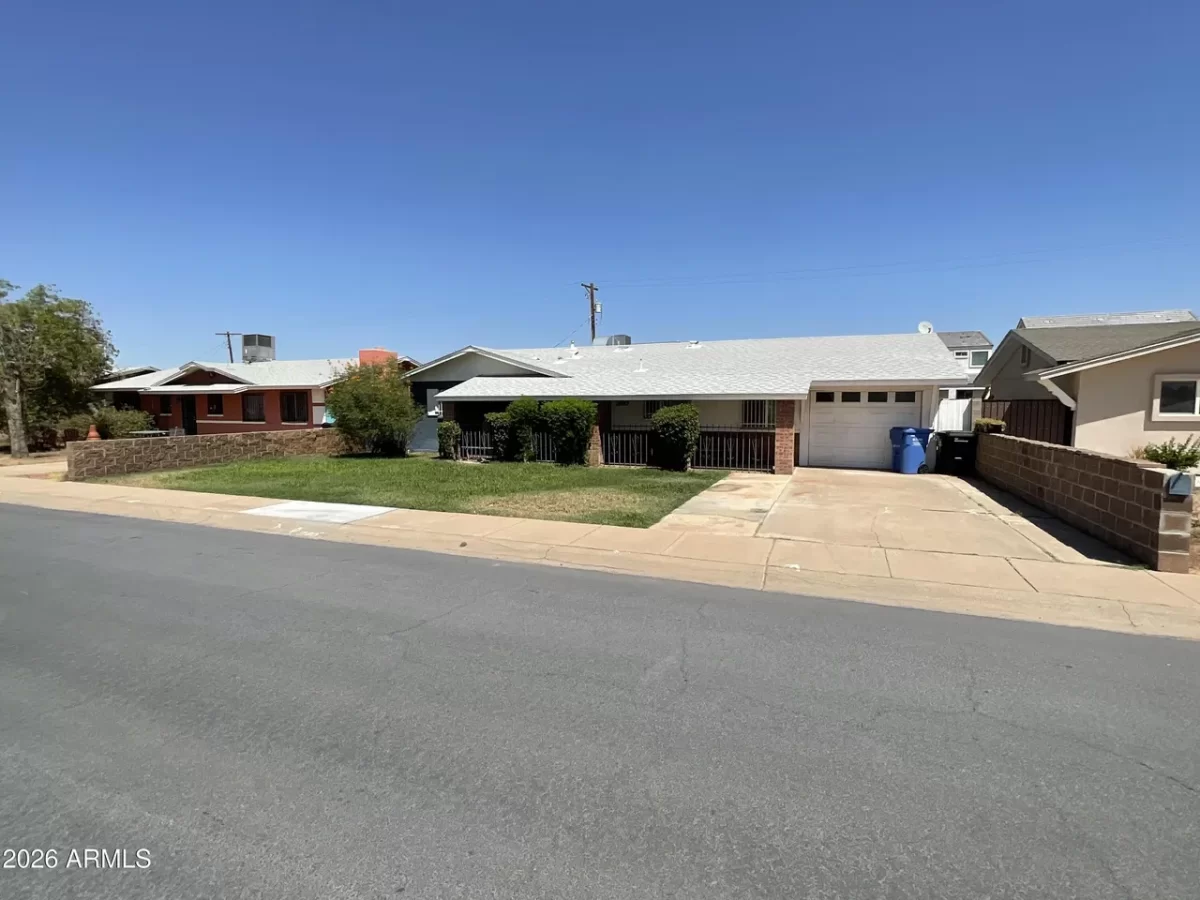 4BR House for Rent in Phoenix, AZ