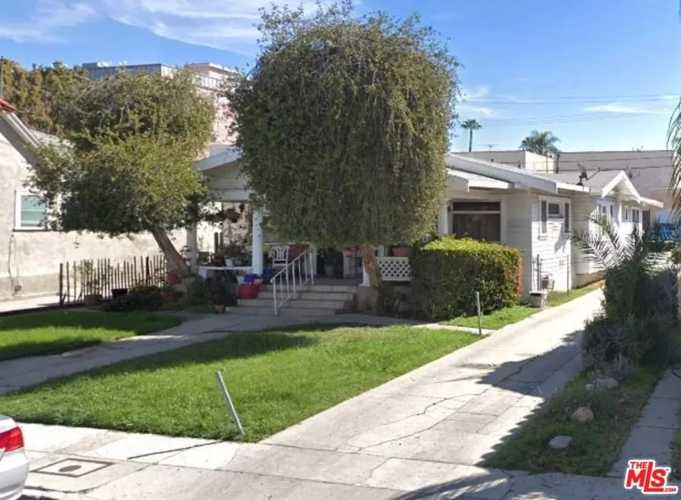 1BR Townhouse for Rent in Los Angeles, CA