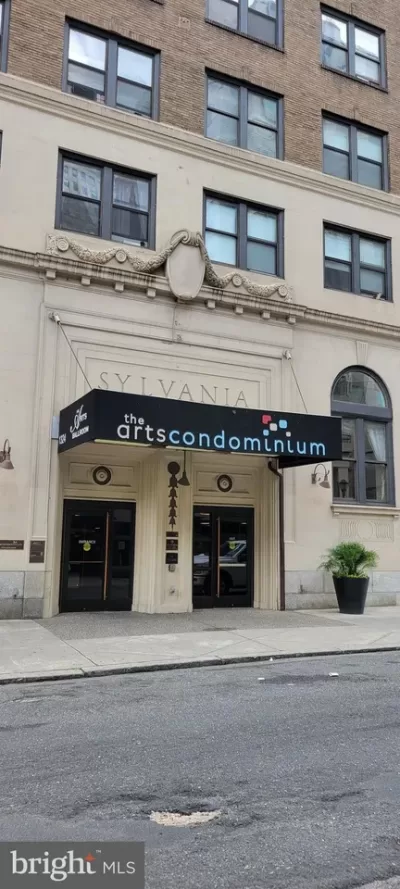 Condo for Sale in Philadelphia, PA