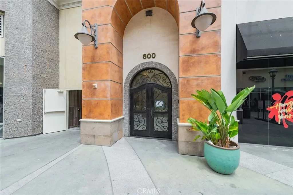 2BR Condo for Sale in Monterey Park, CA