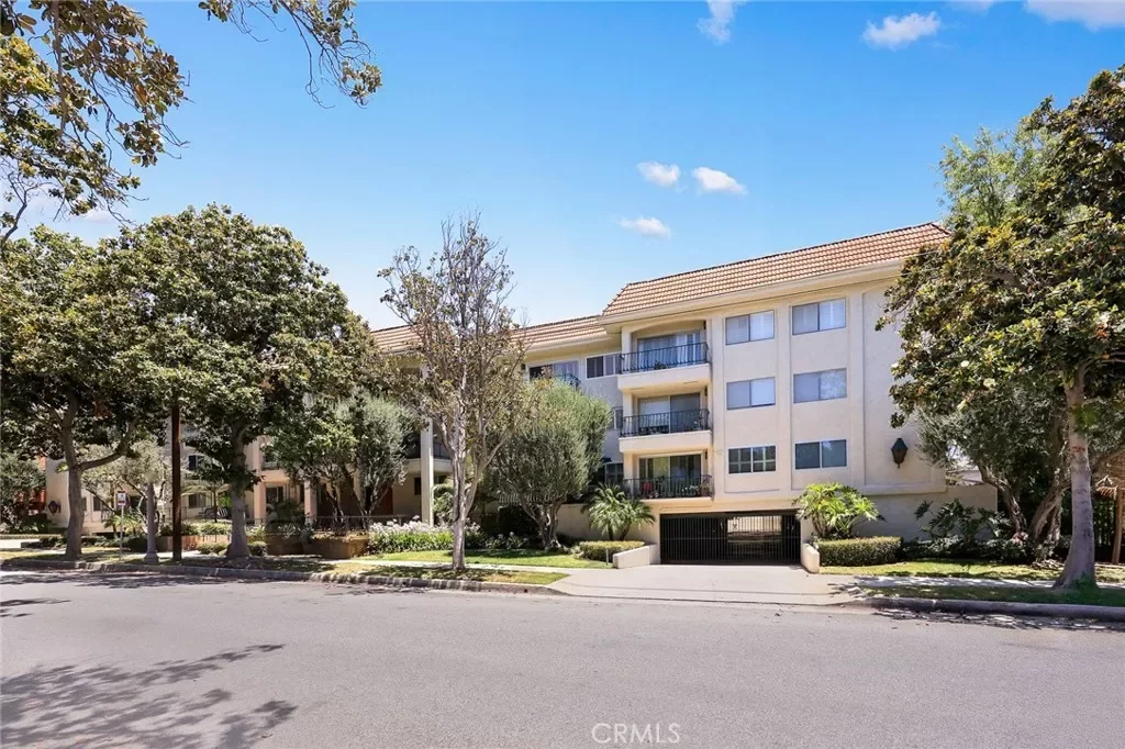1BR Condo for Sale in Pasadena, CA
