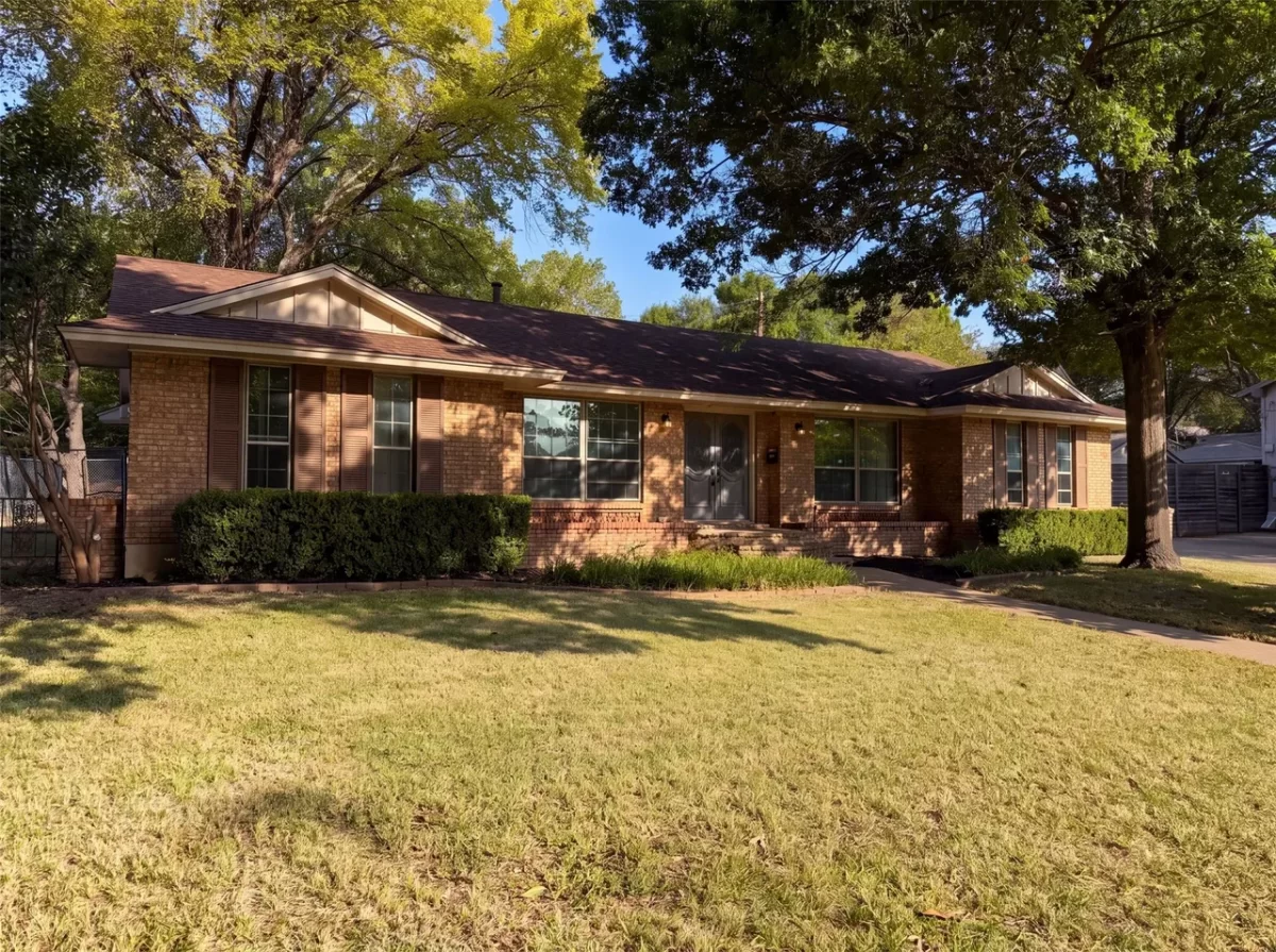 3BR House for Sale in Dallas, TX