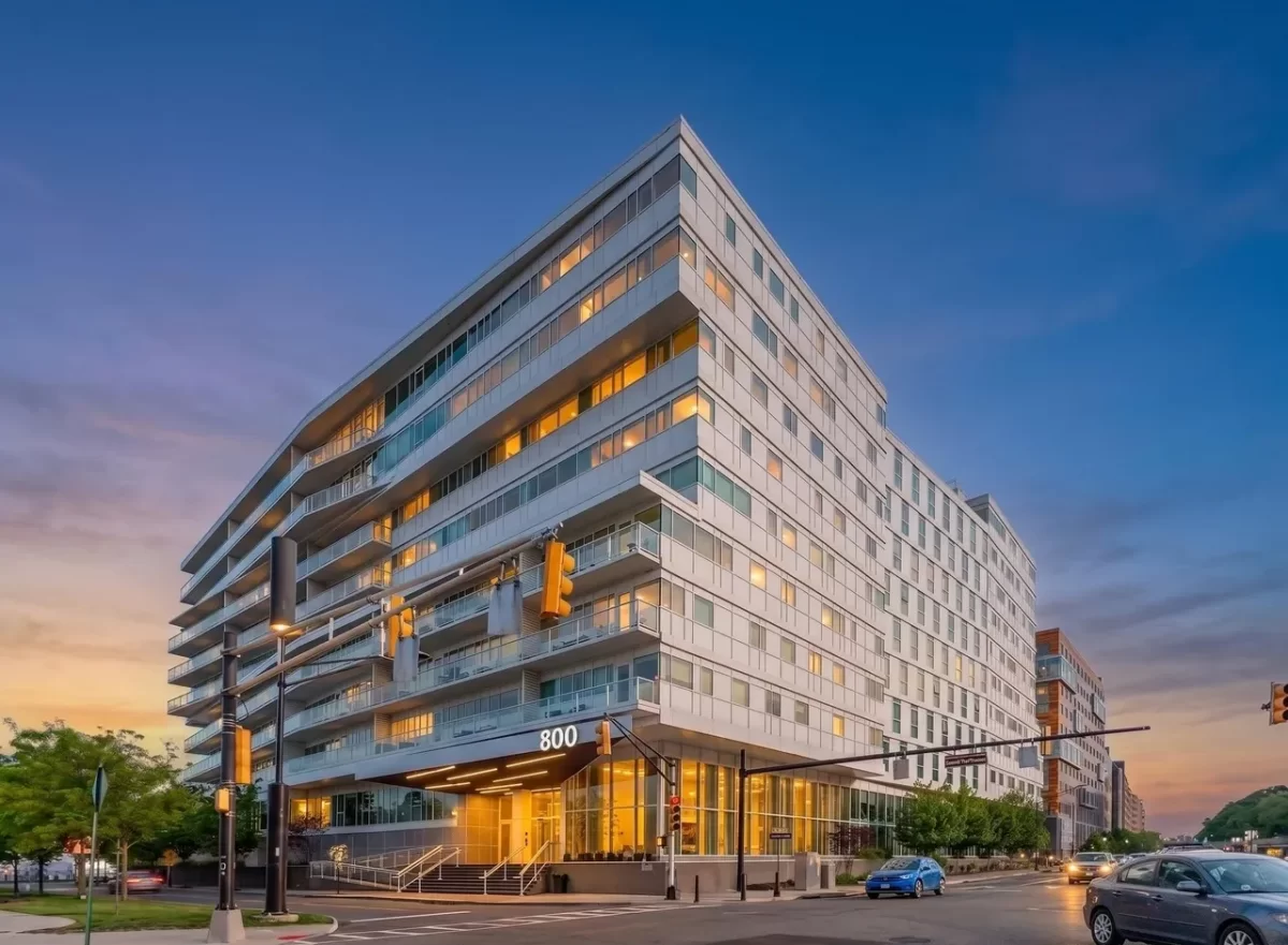 3BR Condo for Sale in Weehawken, NJ