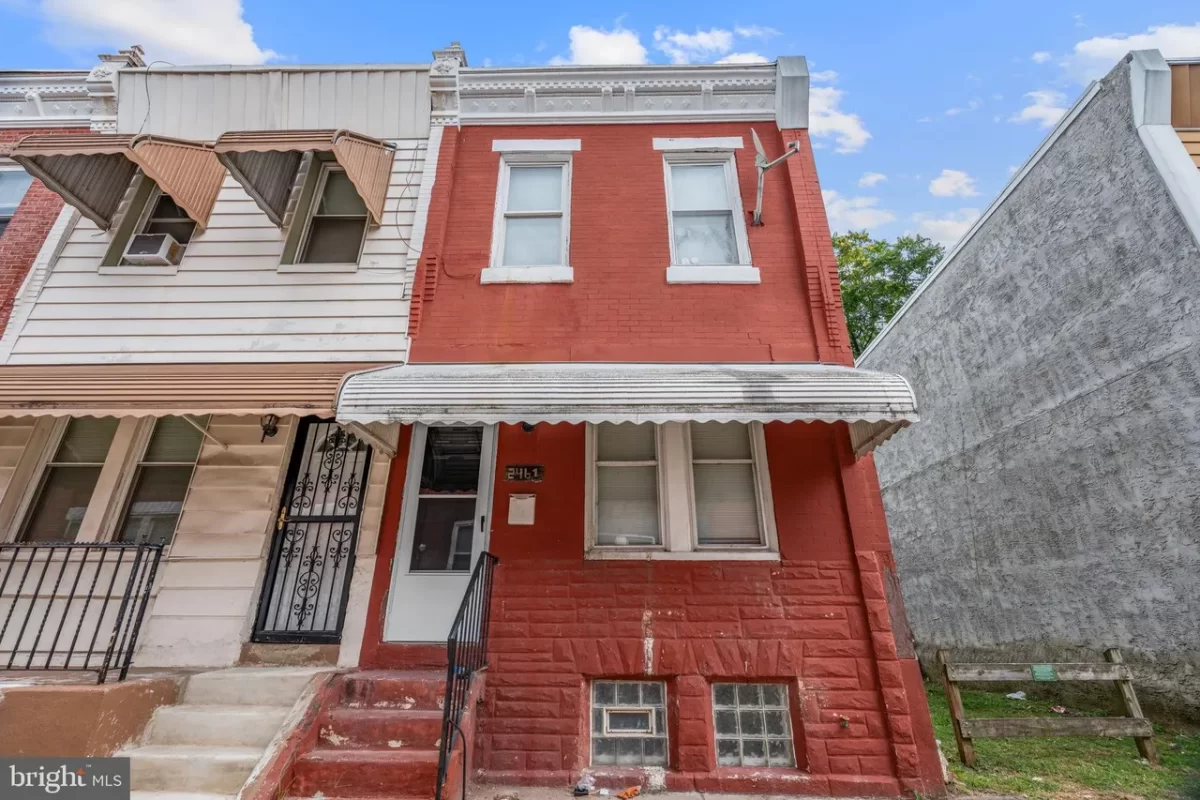 3BR Townhouse for Sale in Philadelphia, PA