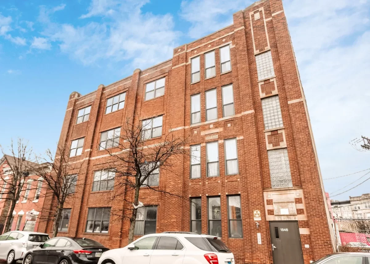 2BR House for Rent in Chicago, IL