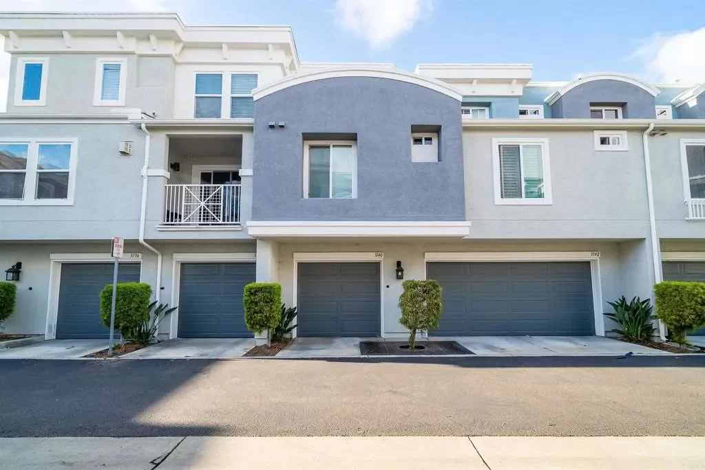 3BR Townhouse for Sale in San Diego, CA