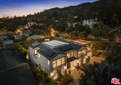 6BR House for Sale in Los Angeles, CA