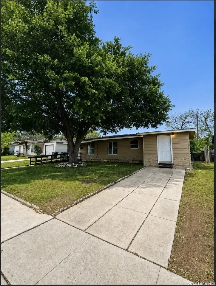 3BR House for Sale in San Antonio, TX
