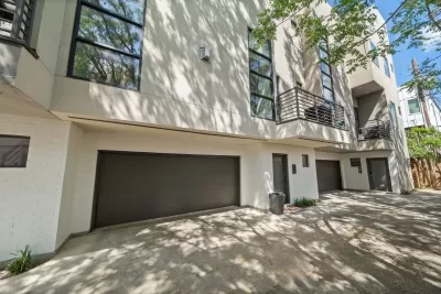 2BR Condo for Sale in Dallas, TX