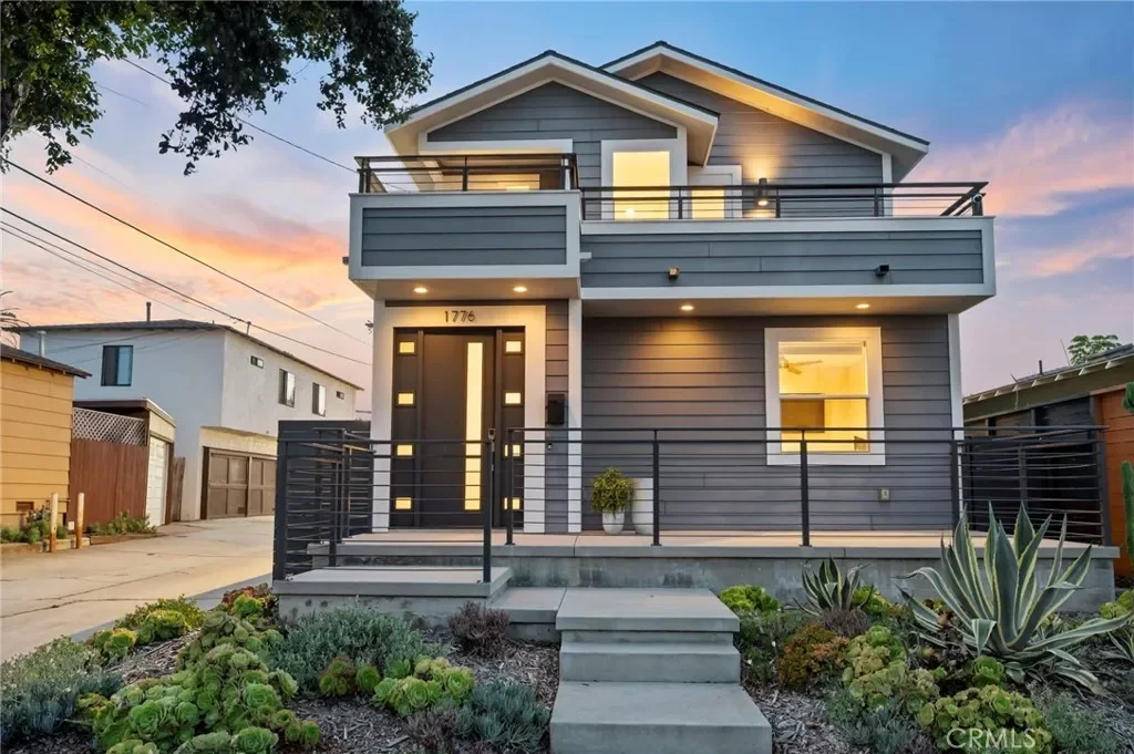 4BR House for Sale in San Diego, CA