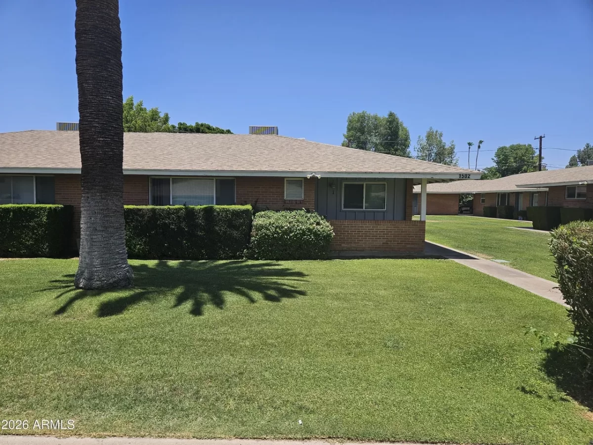 2BR Townhouse for Rent in Phoenix, AZ