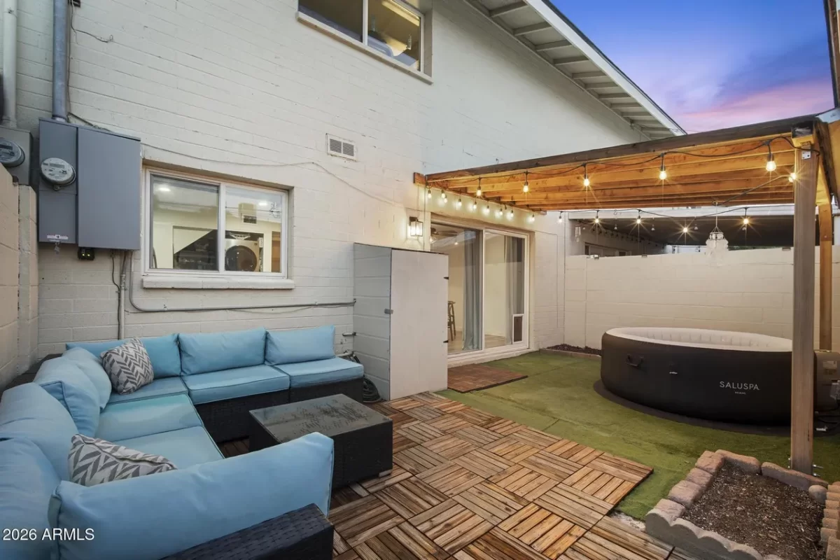 3BR Townhouse for Sale in Phoenix, AZ