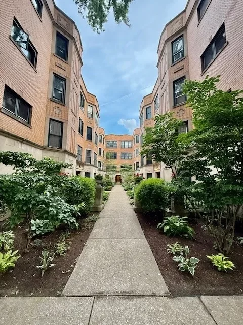 1BR Condo for Sale in Chicago, IL