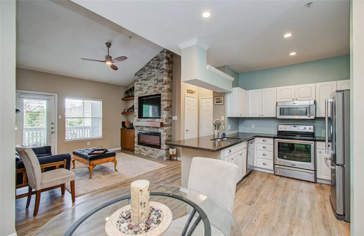 2BR Condo for Sale in Houston, TX