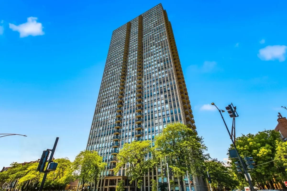 1BR Condo for Sale in Chicago, IL