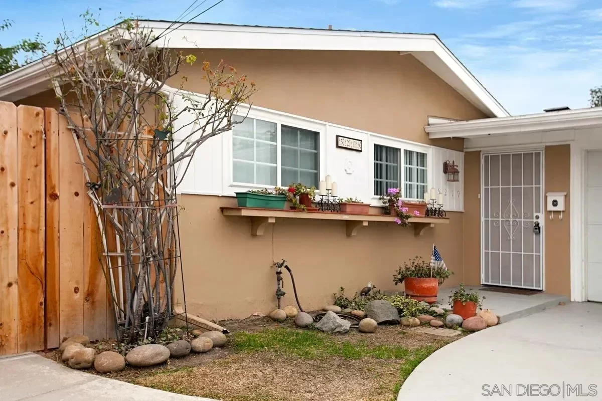 3BR House for Sale in San Diego, CA