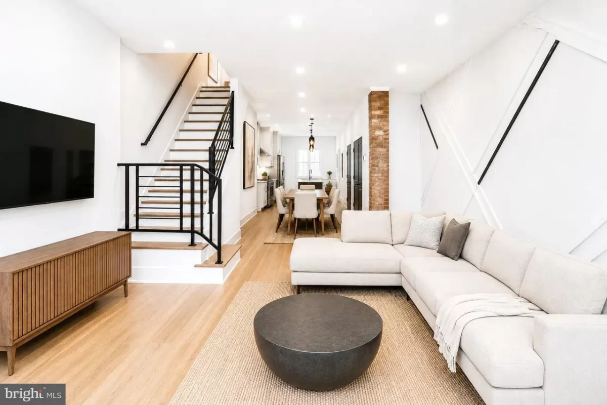 3BR Townhouse for Sale in Philadelphia, PA