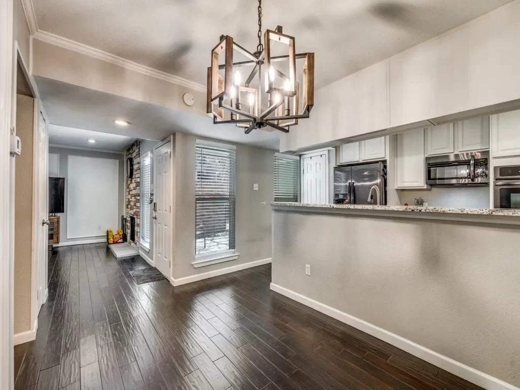 2BR Condo for Sale in Dallas, TX