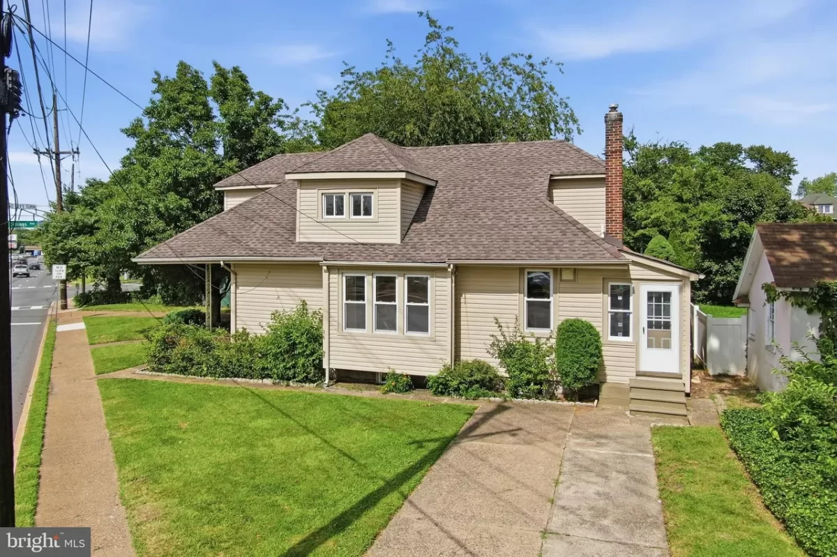 4BR House for Sale in Haddon Township, NJ