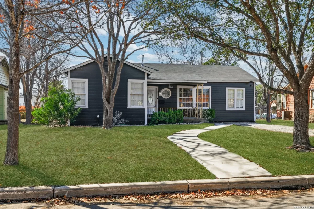 3BR House for Sale in San Antonio, TX