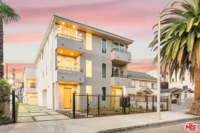 17BR Multi-Family for Sale in Los Angeles, CA
