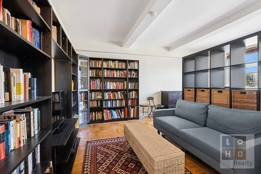 Studio Apartment for Sale in New York, NY