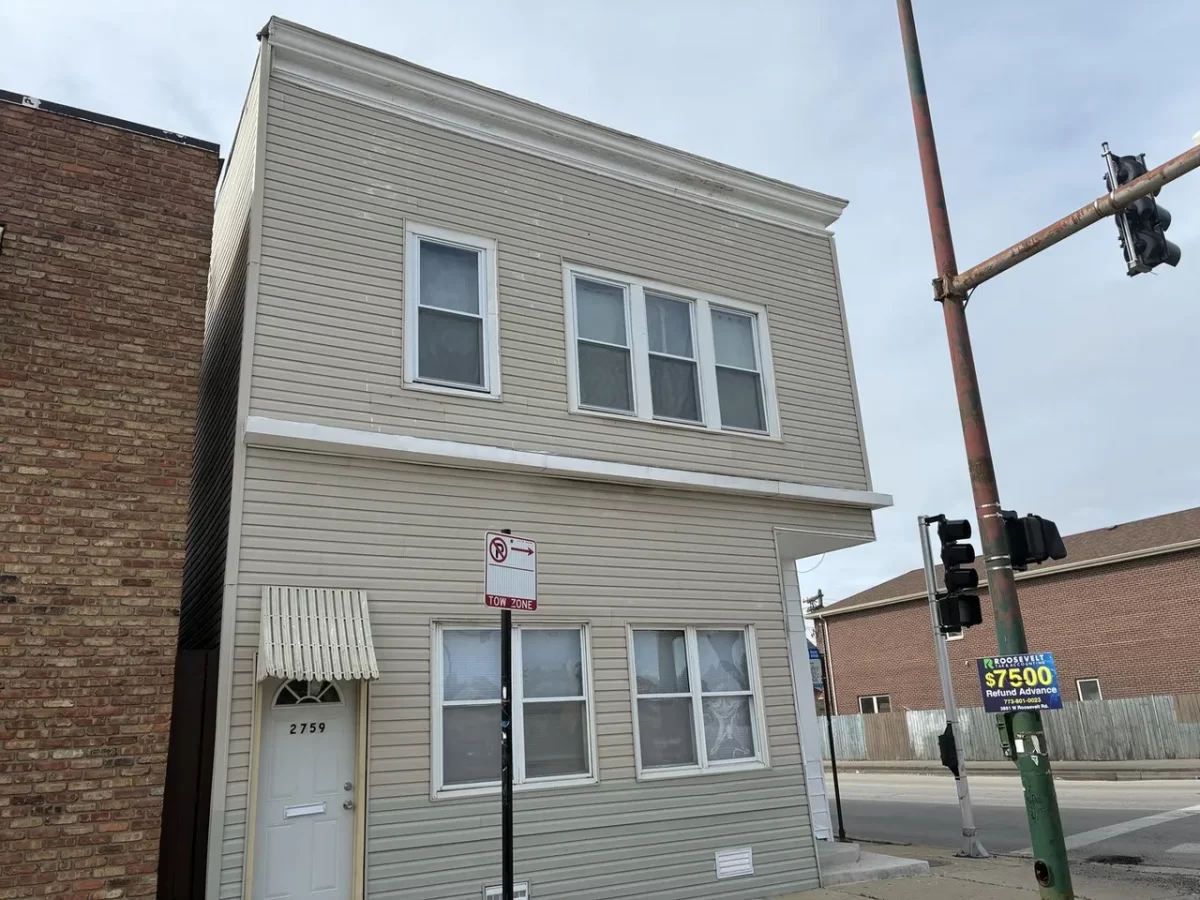6BR Multi-Family for Sale in Chicago, IL