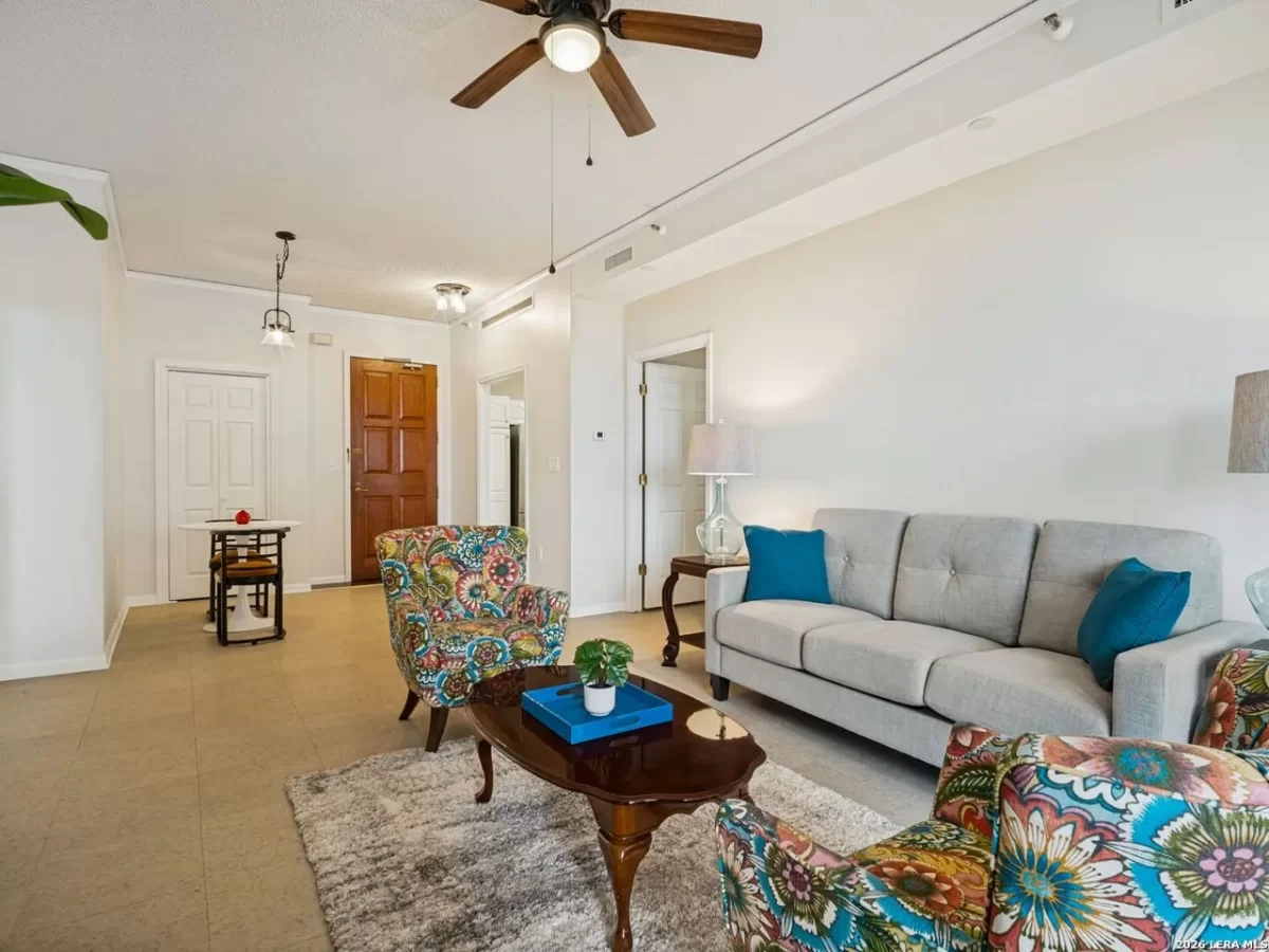2BR House for Sale in San Antonio, TX