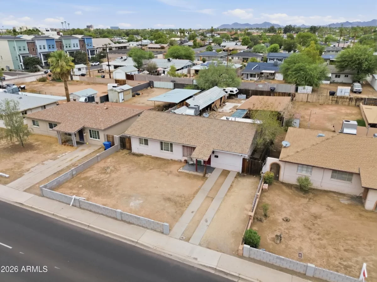 2BR House for Sale in Phoenix, AZ