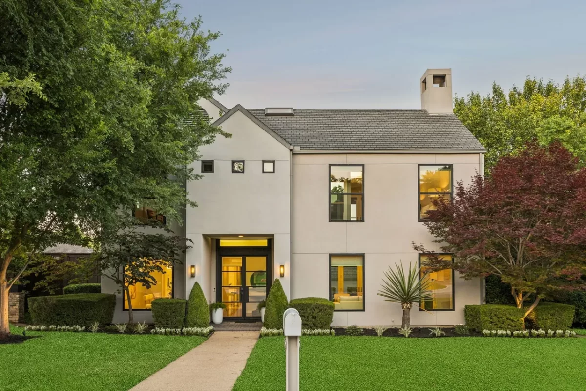 4BR House for Sale in Dallas, TX